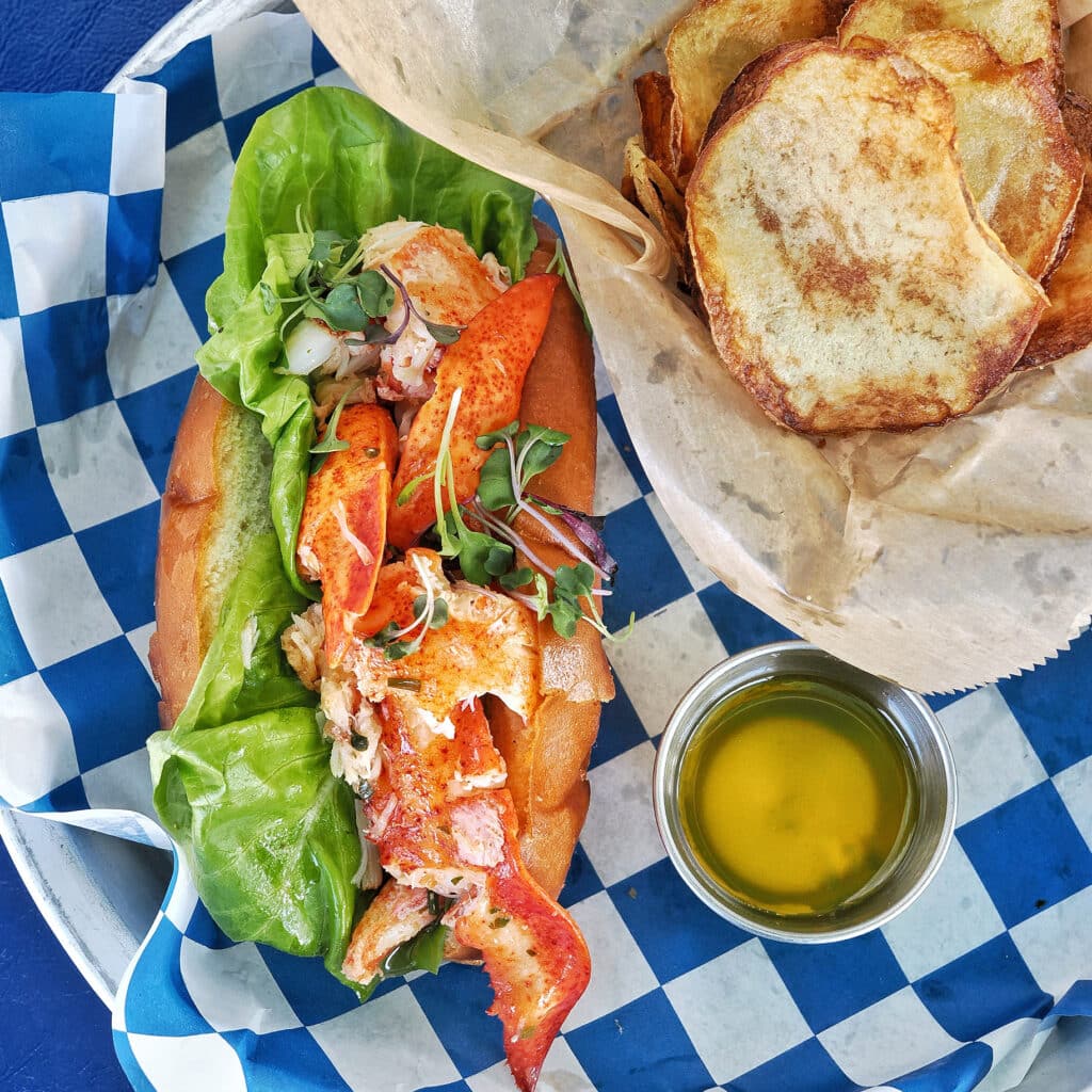Connecticut Lobster Roll with butter